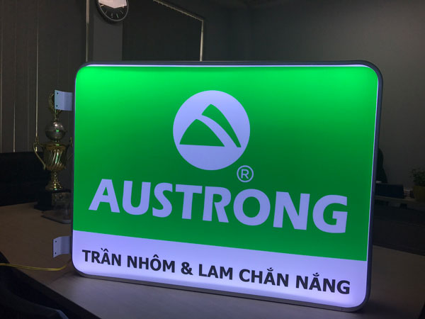 ung dung da dang cua bien hop den trong quang cao 680b0f291bd8b