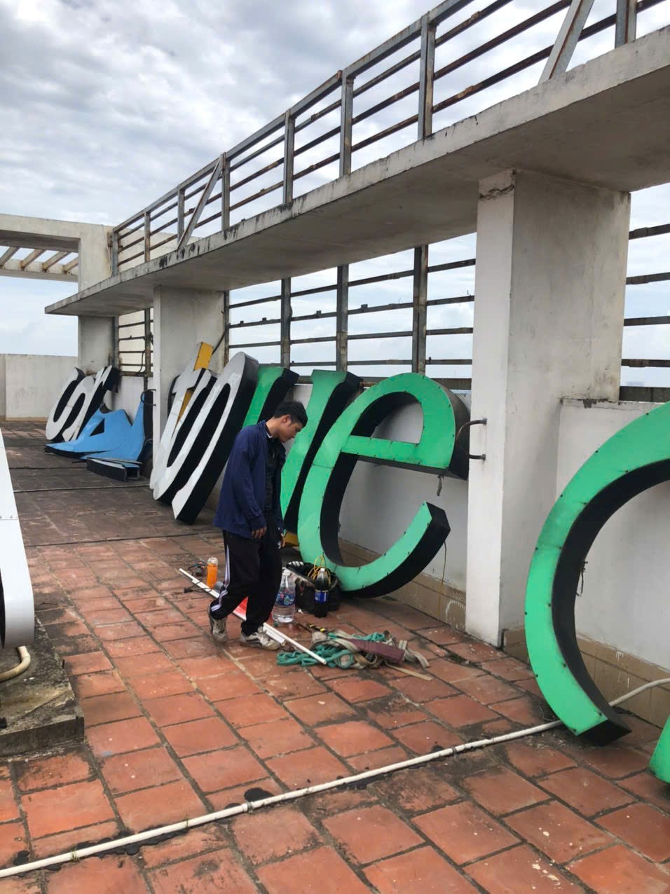 Bộ logo nóc nhà GreenStar 3 green star2